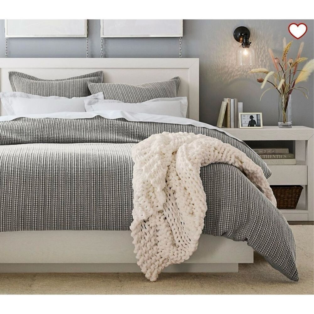 Pottery Barn Honeycomb Cotton Duvet Cover Gray KING
